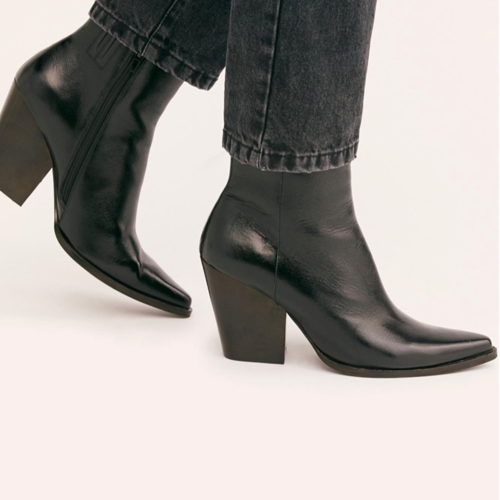 jeffrey campbell flynn ankle boots